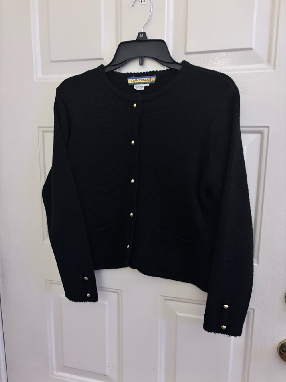 Black Pearl-Button Crewneck Cardigan Sweater